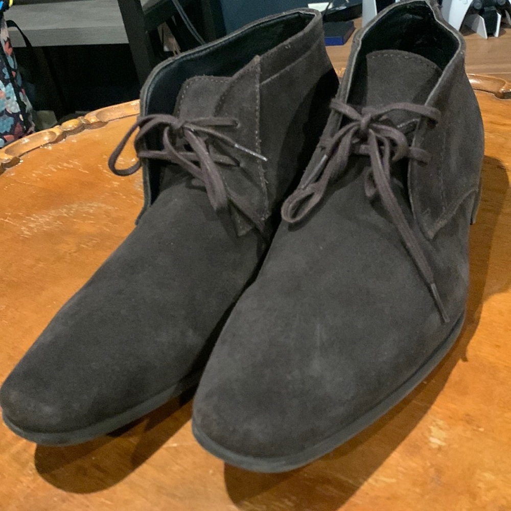 Calvin Klein desert boot - size 10